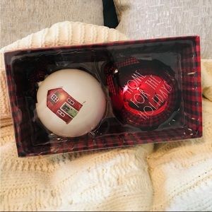 NWT Rae Dunn Home for the Holidays Ornament Set